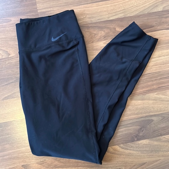 Women’s Nike Full Length Legging - Picture 1 of 4